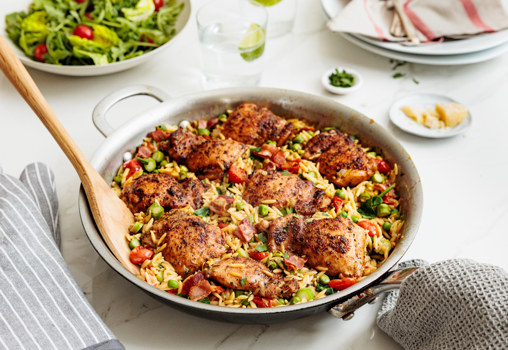 Poulet avec légumes printaniers et orzo